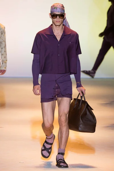Look 20